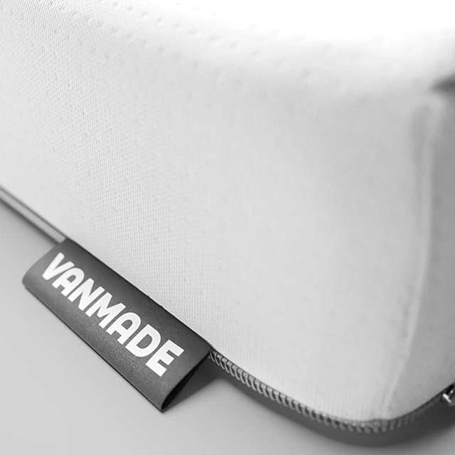 vanmade-white-closeup-mobile